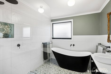 Property photo of 17 Dorrington Court Bundoora VIC 3083