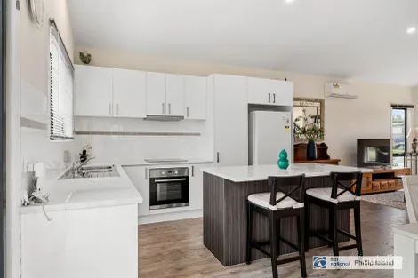 Property photo of 1/266 Settlement Road Cowes VIC 3922