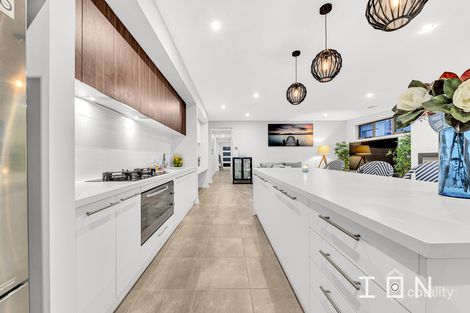 Property photo of 13 Burchill Avenue Cranbourne East VIC 3977