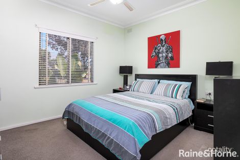 Property photo of 15 Ceduna Street Mount Austin NSW 2650