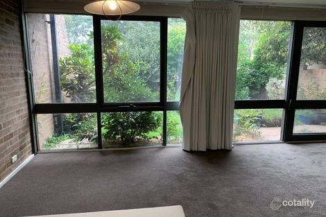 Property photo of 12 Barnet Close Phillip ACT 2606