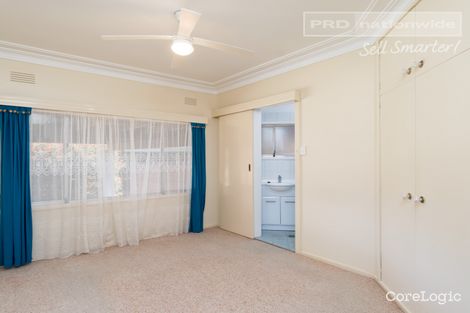 Property photo of 3 Acacia Street Kooringal NSW 2650