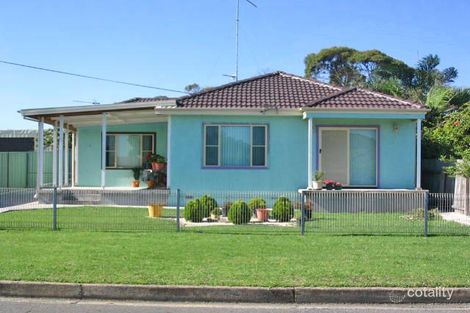 13 Hoskins Ave, Warrawong, NSW 2502