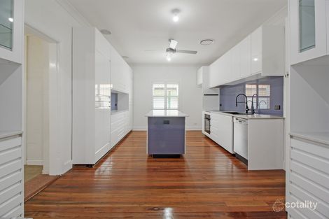 Property photo of 106 Ocean Street Mount Saint Thomas NSW 2500
