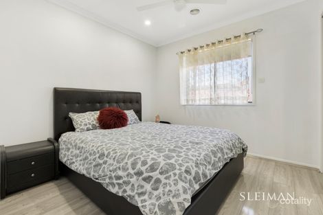 Property photo of 99 Rowling Street Fraser Rise VIC 3336