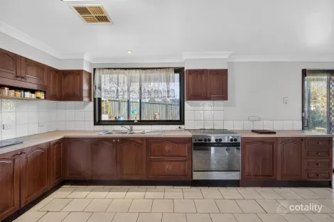 Property photo of 2 Adrian Street Macquarie Fields NSW 2564