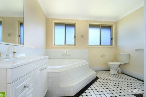Property photo of 195 Jacaranda Avenue Figtree NSW 2525