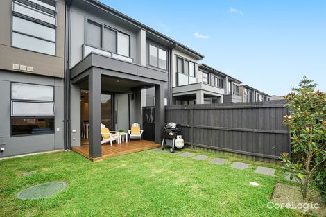 Property photo of 33 Hakea Drive Warriewood NSW 2102