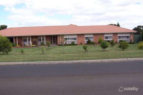 Property photo of 19 King William Drive Wallan VIC 3756