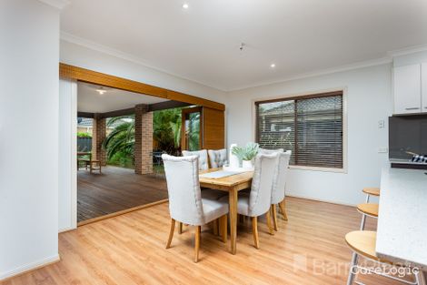 Property photo of 10 Sassafras Close Point Cook VIC 3030