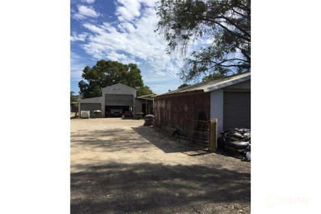 18 Collis Rd, Wattleup, WA 6166
