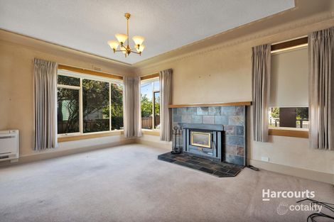 Property photo of 18 Bells Parade Somerset TAS 7322