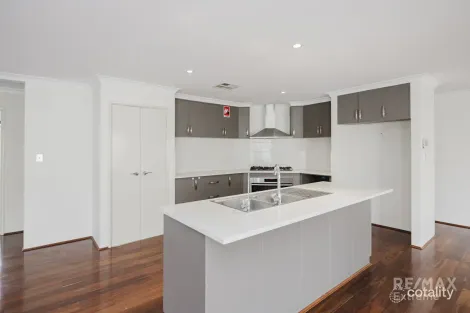 Property photo of 20 Albillo Parade Caversham WA 6055