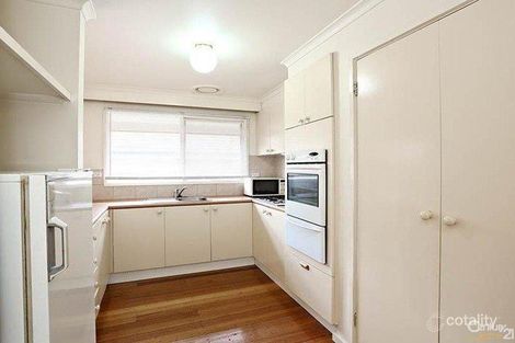 Property photo of 2 Crathie Court Frankston VIC 3199