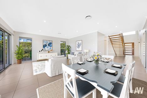 Property photo of 21 Waterway Drive Birtinya QLD 4575