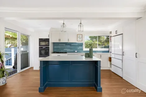 Property photo of 42 Robertson Street Coniston NSW 2500