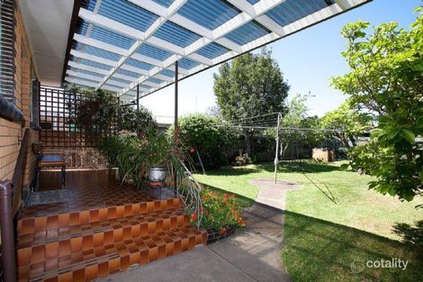 Property photo of 22 Millawa Avenue St Albans VIC 3021