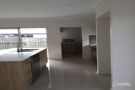 Property photo of 8 Gordon Circuit Warner QLD 4500
