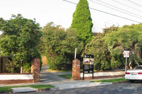 Property photo of 66 Riddell Parade Elsternwick VIC 3185