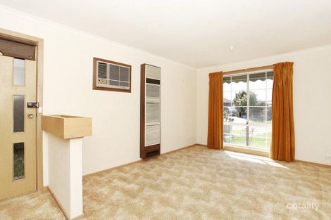 Property photo of 2/22 Yandina Road Hoppers Crossing VIC 3029