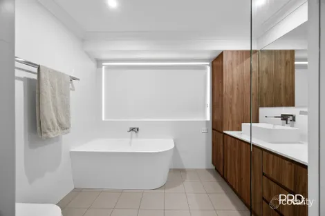 Property photo of 6 Middleton Avenue Cranebrook NSW 2749