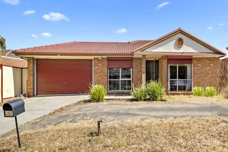 Property photo of 3 Aitken Drive Delahey VIC 3037