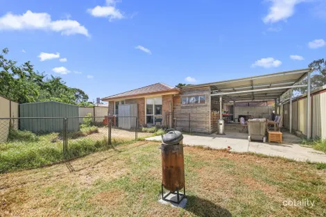 Property photo of 3 Aitken Drive Delahey VIC 3037