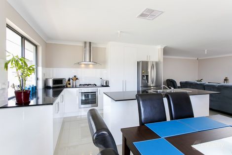 Property photo of 32A Diana Crescent Morphett Vale SA 5162