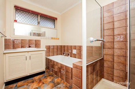 Property photo of 18 Tarlee Drive Albanvale VIC 3021