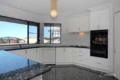 Property photo of 5 Luscombe Way Coogee WA 6166