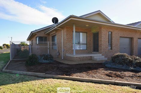42 Bowditch Pl, Griffith, NSW 2680