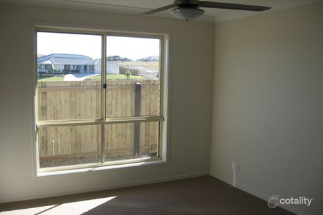 Property photo of 2/10 Mulberry Terrace Pimpama QLD 4209