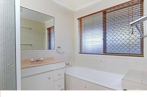 Property photo of 53 Mackellar Drive Boronia Heights QLD 4124