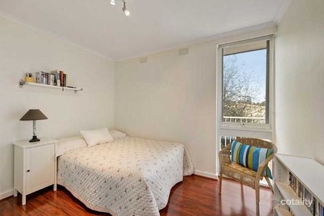 Property photo of 11/11 Oshaughnessy Street Kew VIC 3101