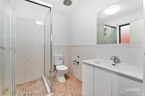 Property photo of 13 Grantham Road Seven Hills NSW 2147