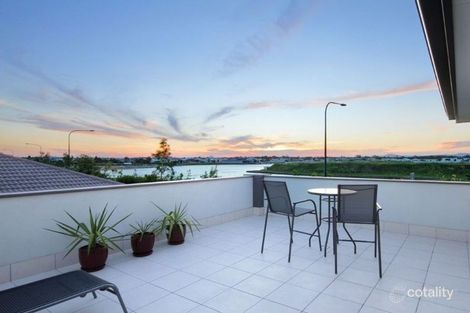 Property photo of 4 Whitehaven Way Pelican Waters QLD 4551