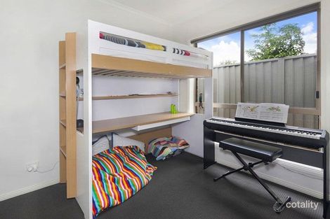 Property photo of 2/116 Clyde Street Soldiers Hill VIC 3350