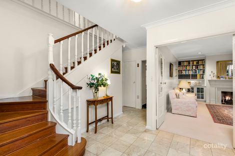 Property photo of 6 Birrell Court Kew VIC 3101