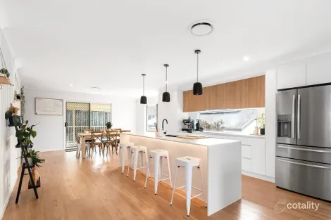 Property photo of 39 Sheffield Circuit Pacific Pines QLD 4211