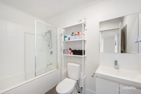 Property photo of 6/4 Annie Douglas Street Casey ACT 2913