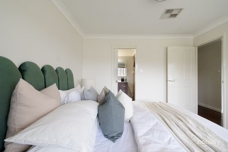 52 Province St, Abbotsbury, NSW 2176