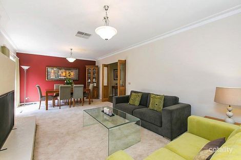 Property photo of 8 Greenview Close Dingley Village VIC 3172