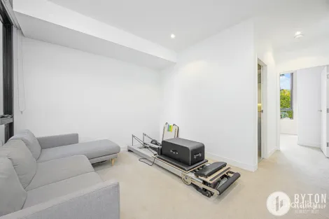 Property photo of 57 Holloway Street Banksmeadow NSW 2019