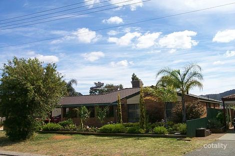 23 Inverness Cir, Camillo, WA 6111