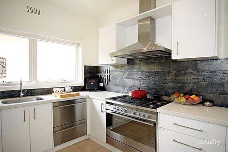 Property photo of 1/80 Warren Road Mordialloc VIC 3195