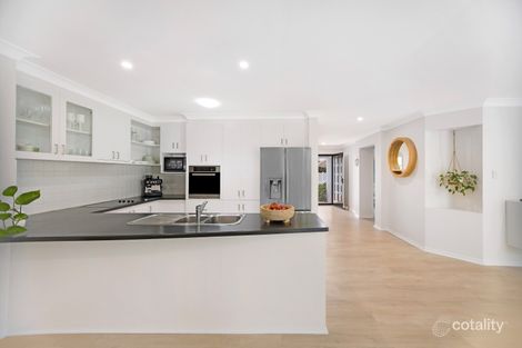 Property photo of 12 Tussock Crescent Elanora QLD 4221