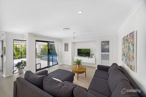 Property photo of 12 Tussock Crescent Elanora QLD 4221