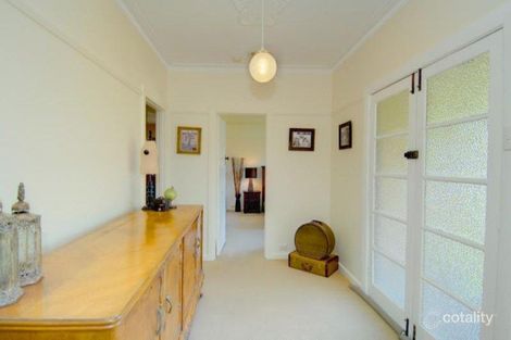 Property photo of 10 Linden Avenue Wendouree VIC 3355