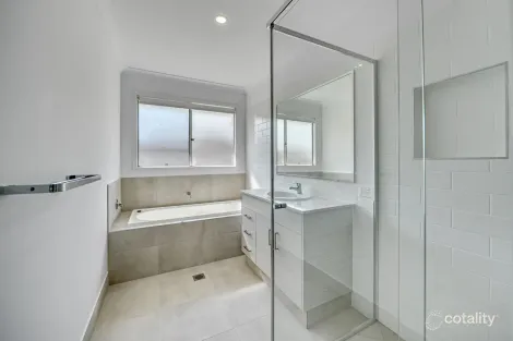 Property photo of 24 Twilight Drive Spring Mountain QLD 4300