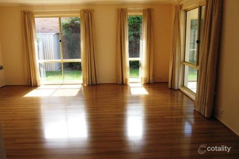 Property photo of 6 Bural Court Ngunnawal ACT 2913